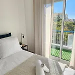 Faro Central Stay דירה *